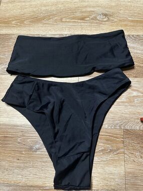 Black Bandeau Bikini Set - Strapless Top & High Cut Bottoms